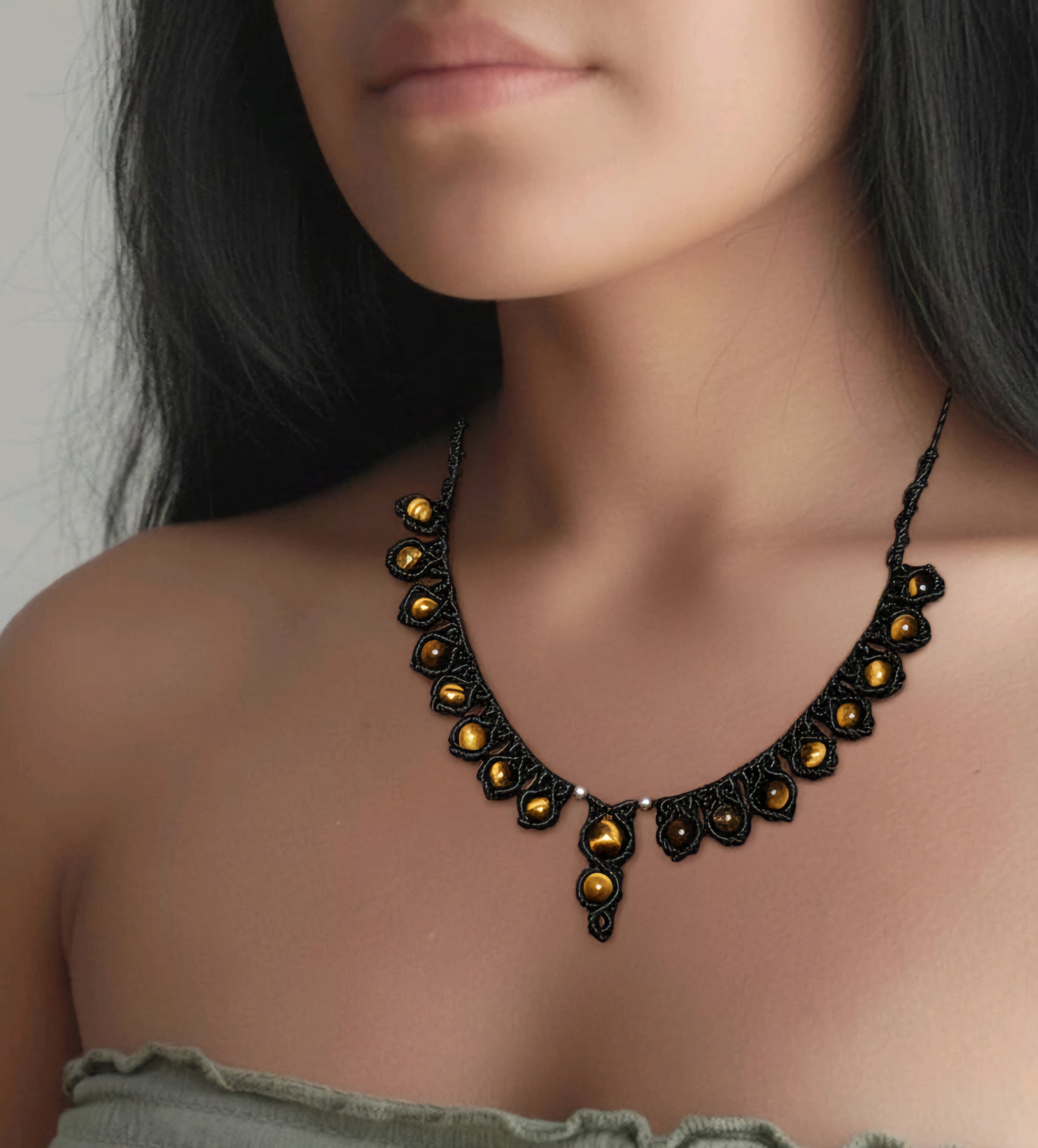 Collier en Oeil de tigre